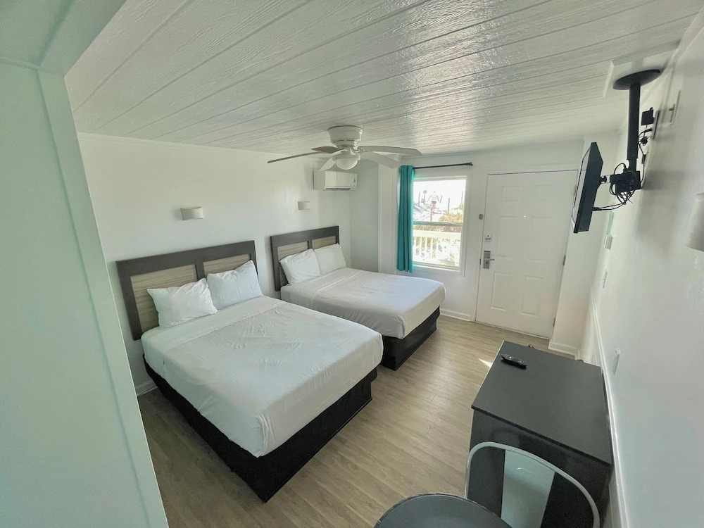 Ocean Crest Motel