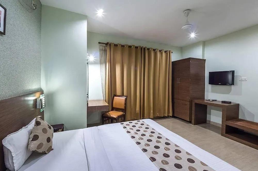 Hotel Aarian Aatithya