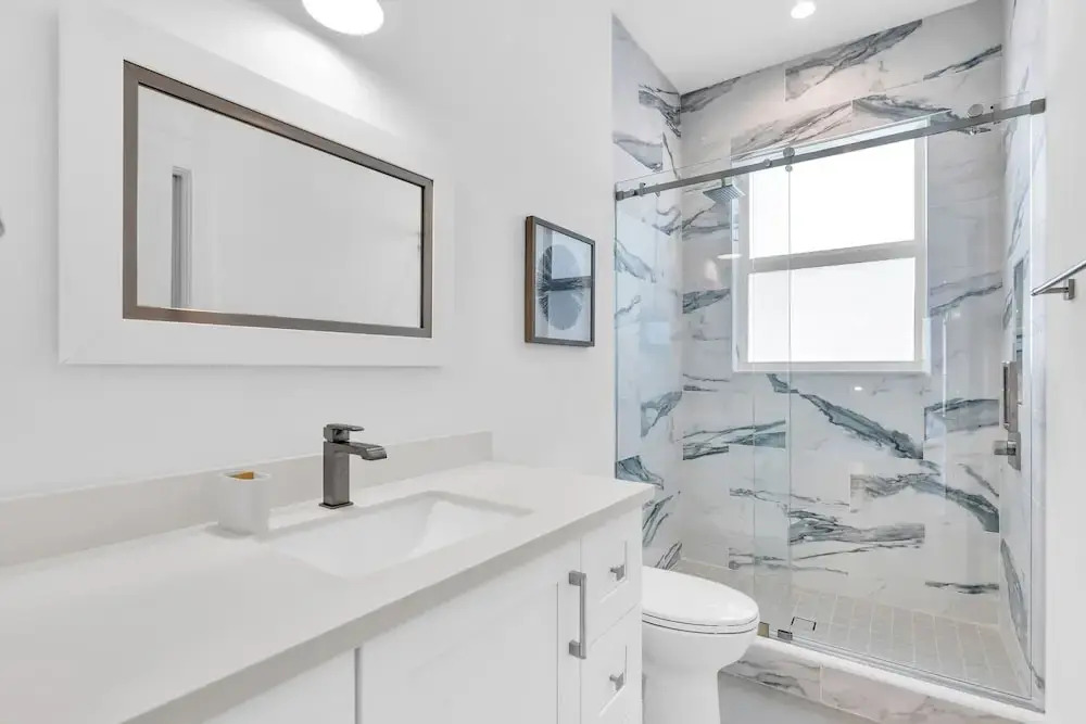 Islamorada Home, Ocean Views, Playroom, Near Tiki Bar, Pool, And Boat Dockage, Ultimate Keys Getaway 3 Bedroom Home by RedAwning
