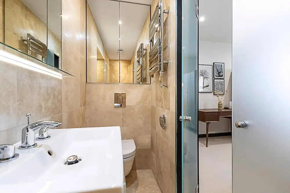 Stylish Shepherd's Bush Flat With Patio