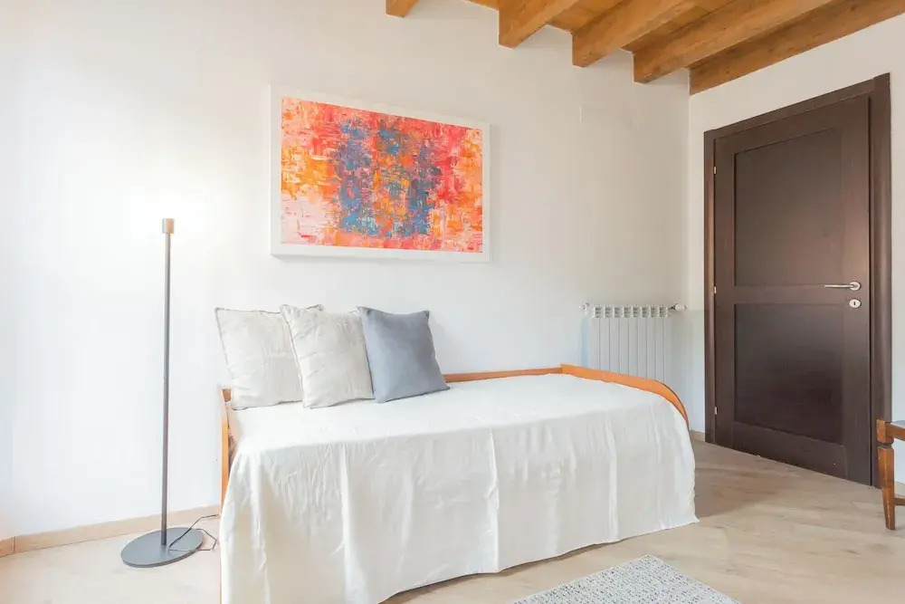 Luini 7 by Rentallcomo by Rent all Como