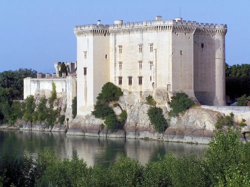 Bright Studio in Tarascon, Provence, With Pool Access, Furnished Garde