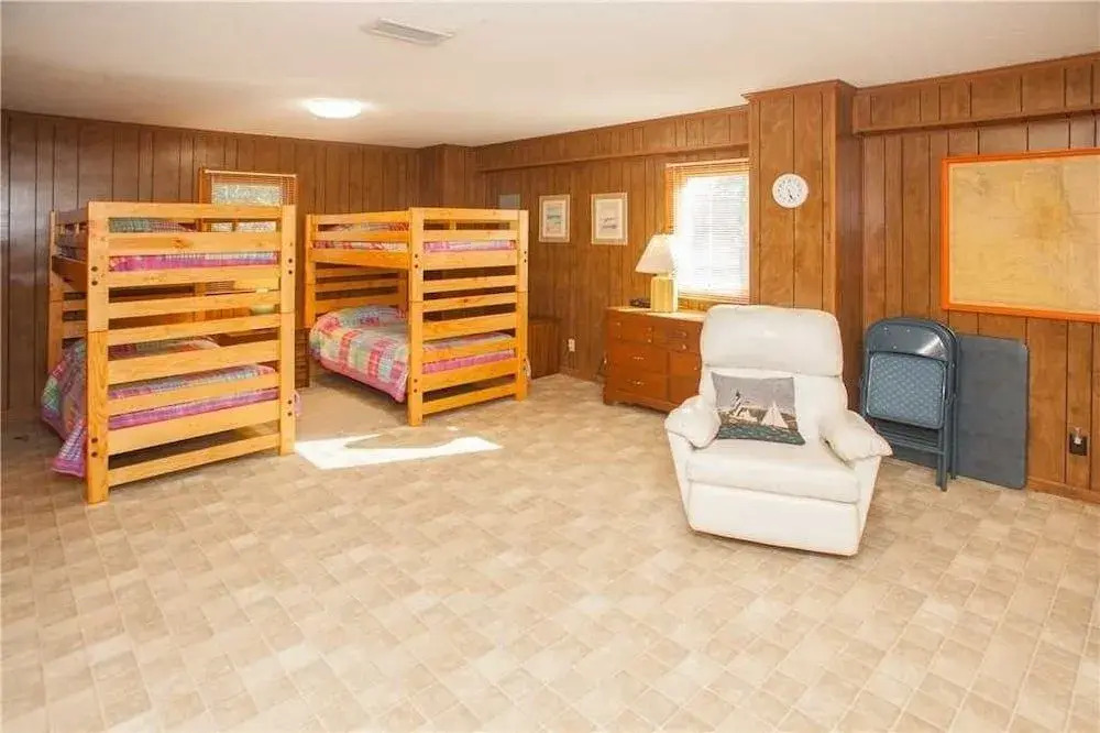 Biele Virginia - 5 Br Home
