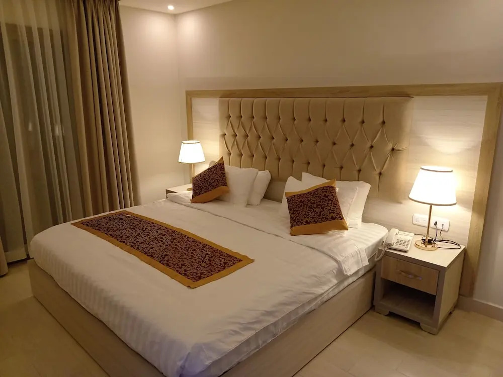 Petra Premium Inn