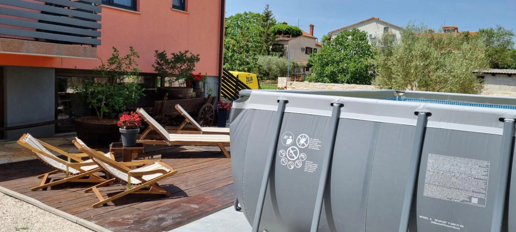 Apartmani Karoca 3