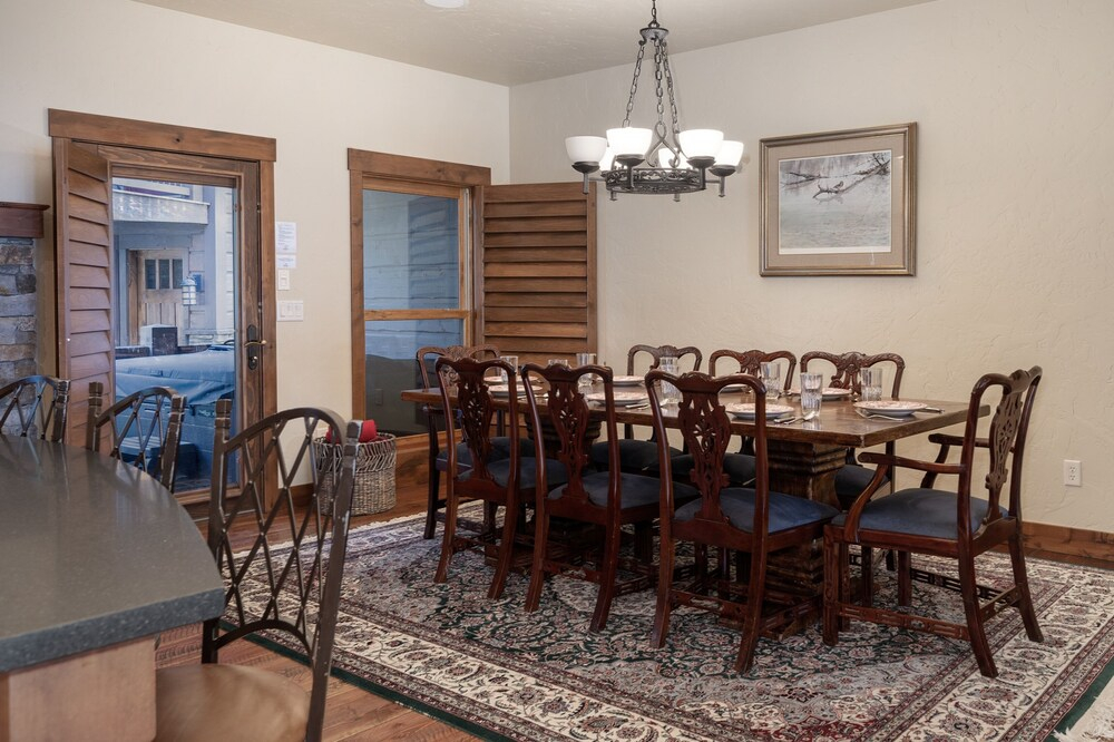 Base Camp At Iron Horse... 4 Bedroom Townhouse by RedAwning