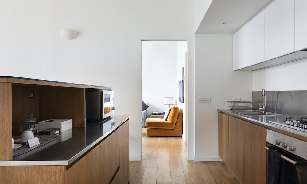 Charming 3-bed Apartment in Milano
