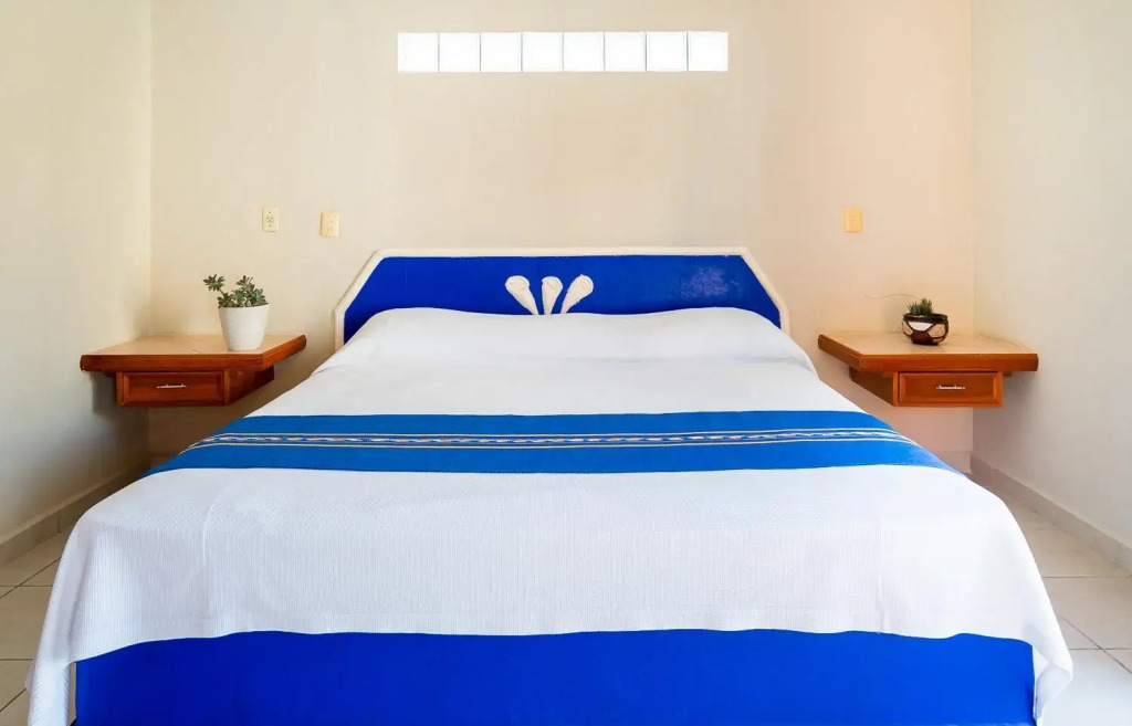 Hotel Yumkiin - Cerca Del Ferry y Terminal ADO