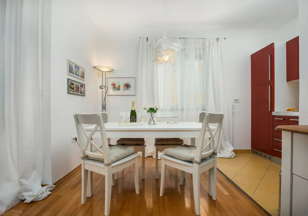 Apartment Elena