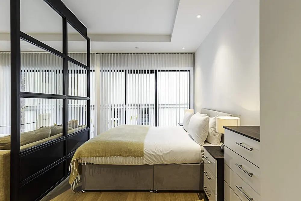 Chic Studio Living in London City Island