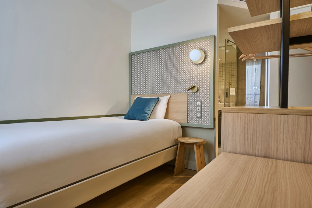 Hotel Cervantes by Happyculture
