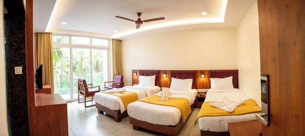 Hotel The Pearl Shine