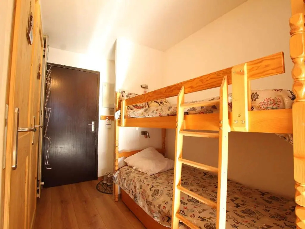 Appartement Serre Chevalier, 1 pièce, 4 personnes - FR-1-330E-61