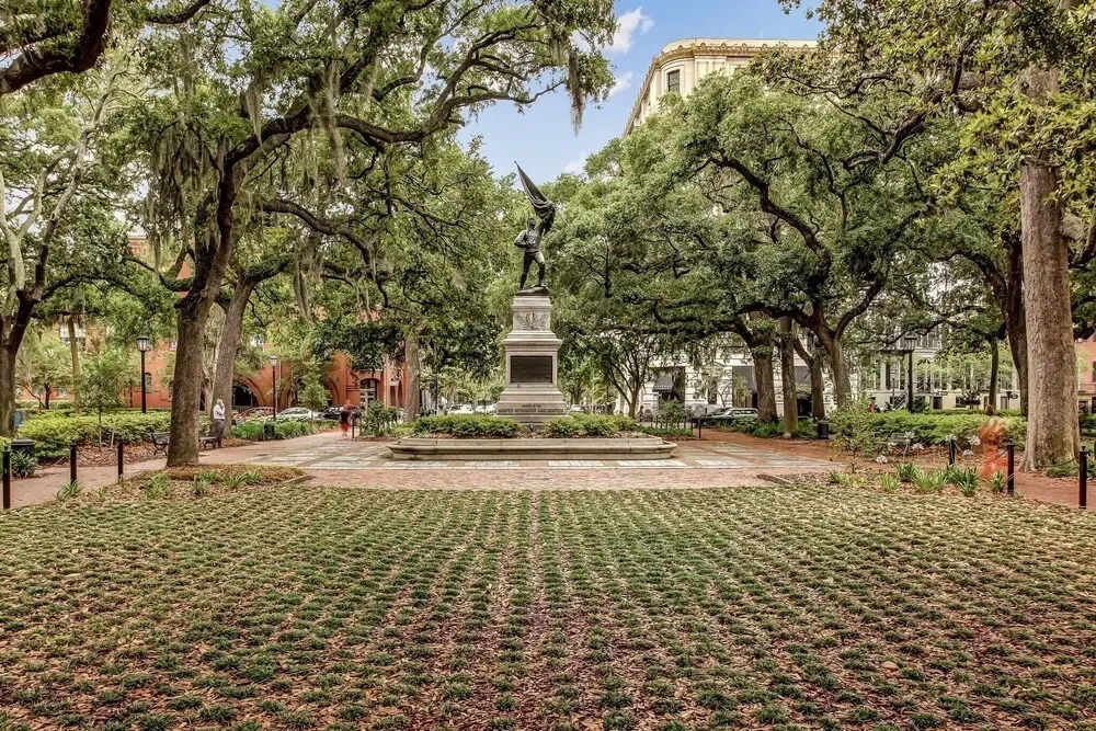 West End Loft - Downtown 5 min Walk to River St, Savannah