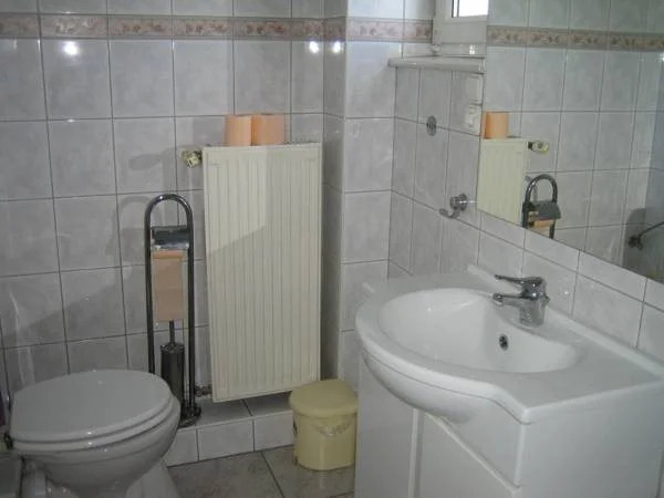 Három a Kislány Panzió