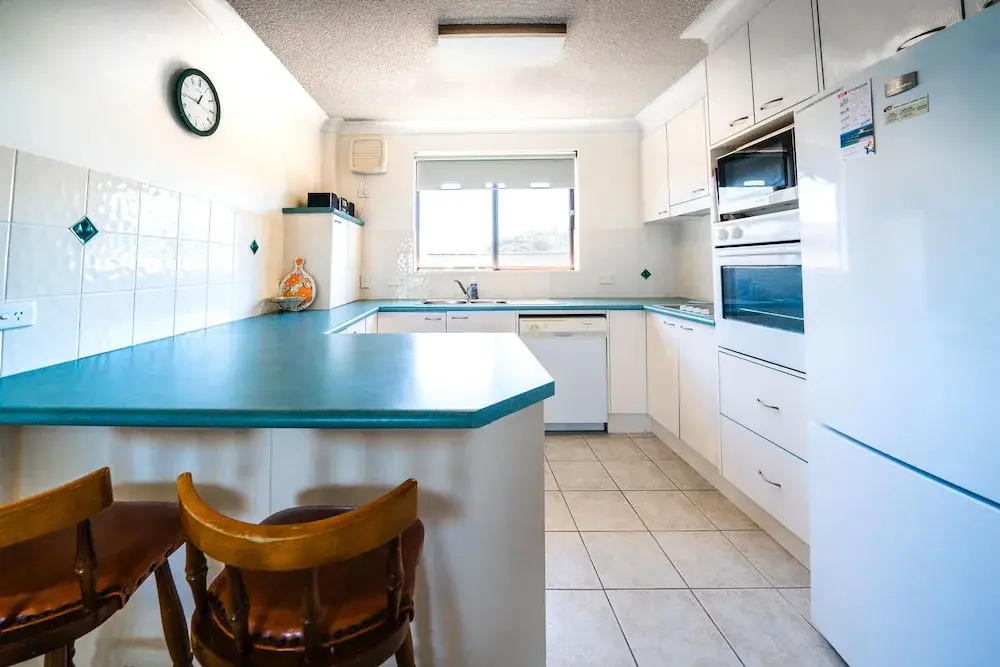 Sunlake Unit 9