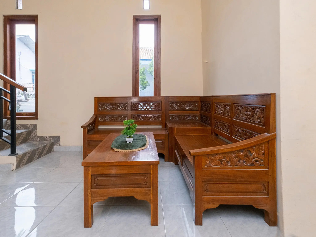 OYO 3076 Lilik Homestay Syariah