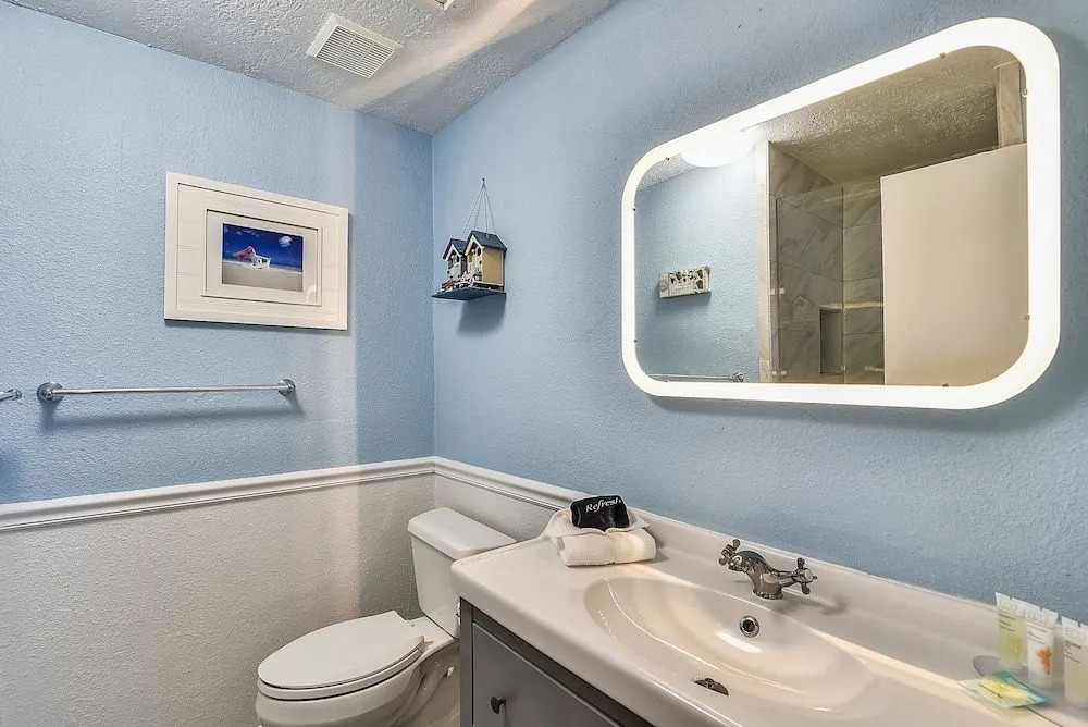 Beachfront Charm - 3 Br Home