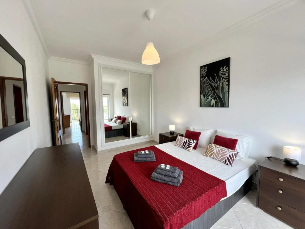 PORTIMAO TYPICAL by HOMING