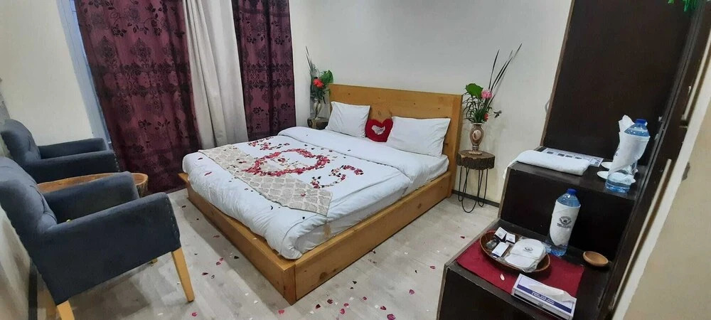 Mount View Hotel