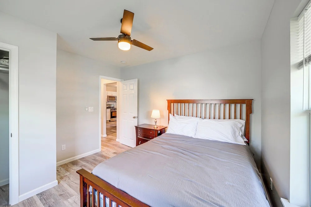 Remodeled Tulsa House w/ Yard ~ 4 Mi to Downtown!