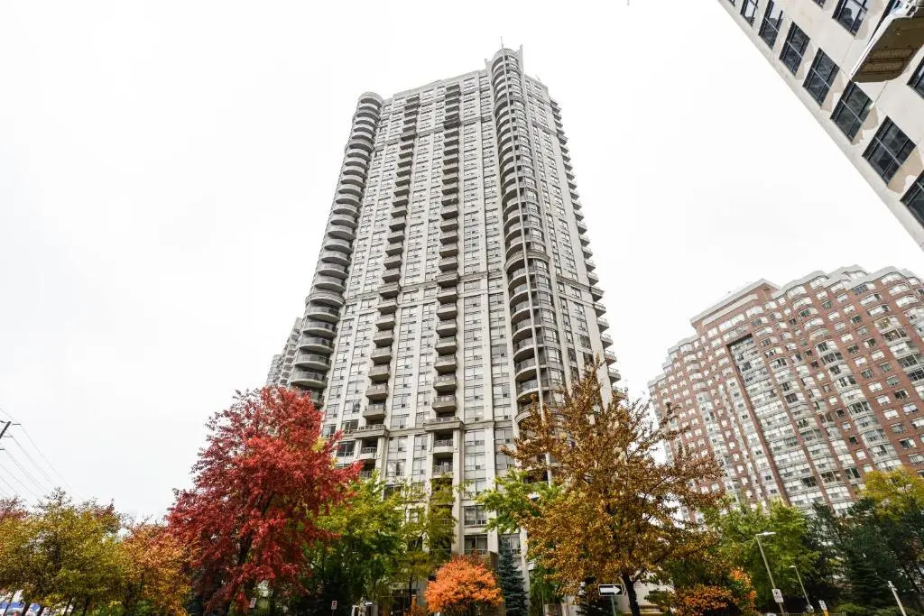 PlanURstay - Amazing 2BR & 2BTH - Near Square One Mall