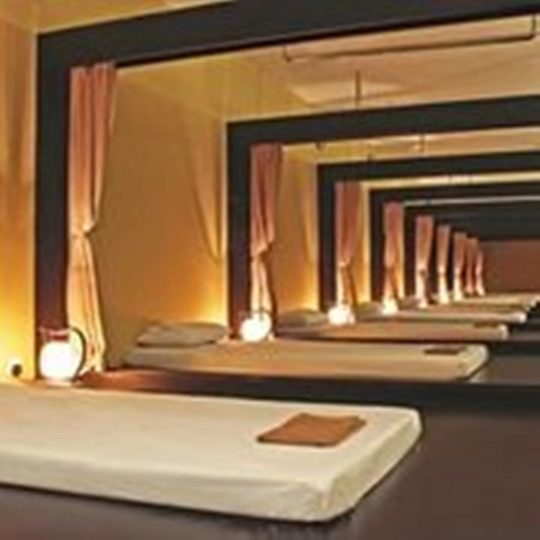 Harmoni One Convention Hotel and Service Apartments