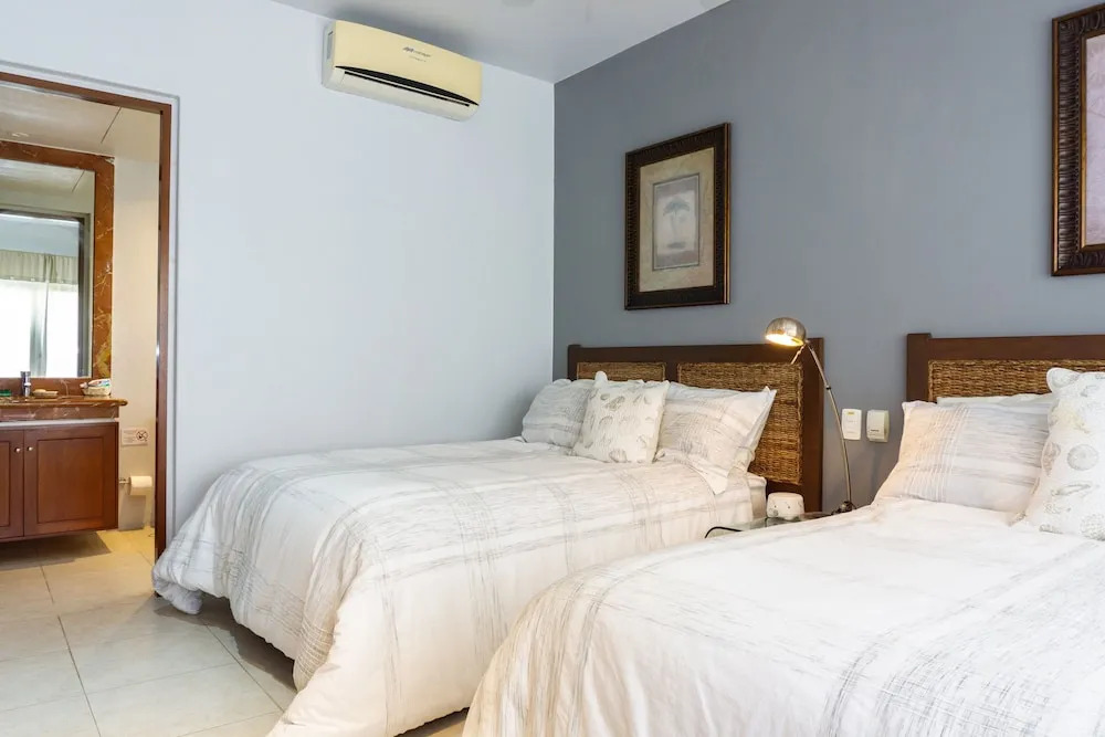 Luna Maya 3 2 Bedroom Condo by RedAwning