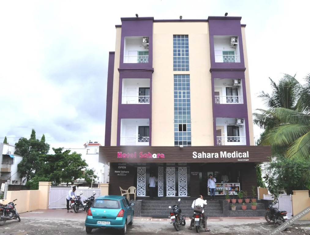 Hotel Sahara