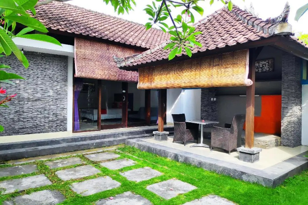 OYO 3833 Abian Villa By Nur Abian