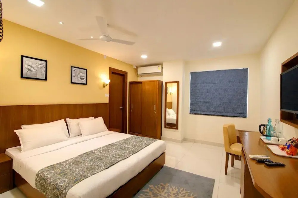 Westside Hotels