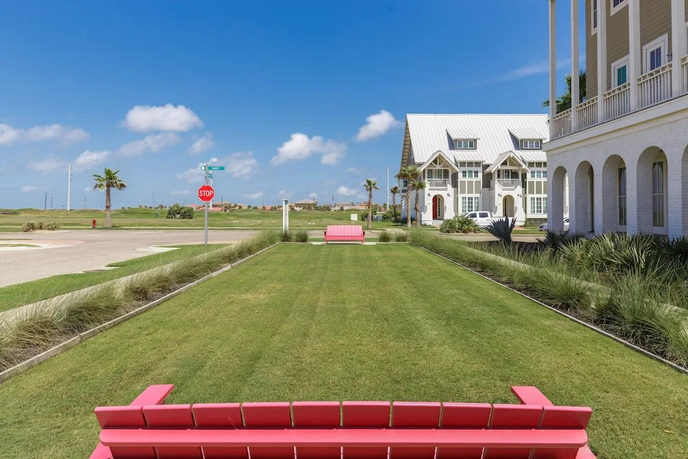 We Be Beachin At Palmilla: Pool, Golf & Beach Access 2 Bedroom Condo