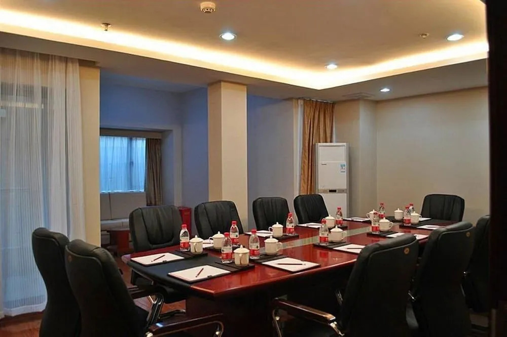 Wuhan Future City Hotel