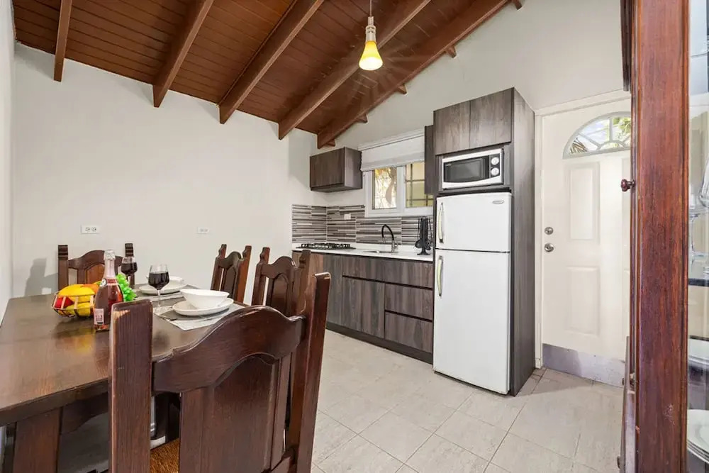 Cozy 1br1ba w Private Pool Patio Close 2 Beach