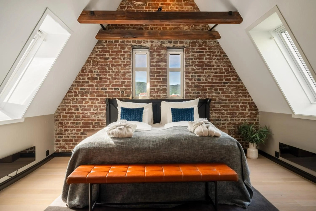 Home Hotel Bryggen