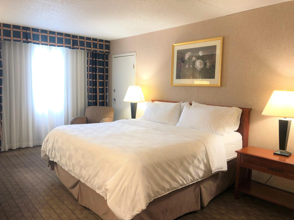 Holiday Inn Laval Montreal by IHG