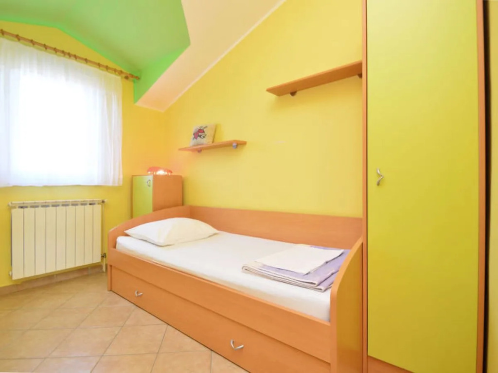 Apartment Mladen Paros 38996