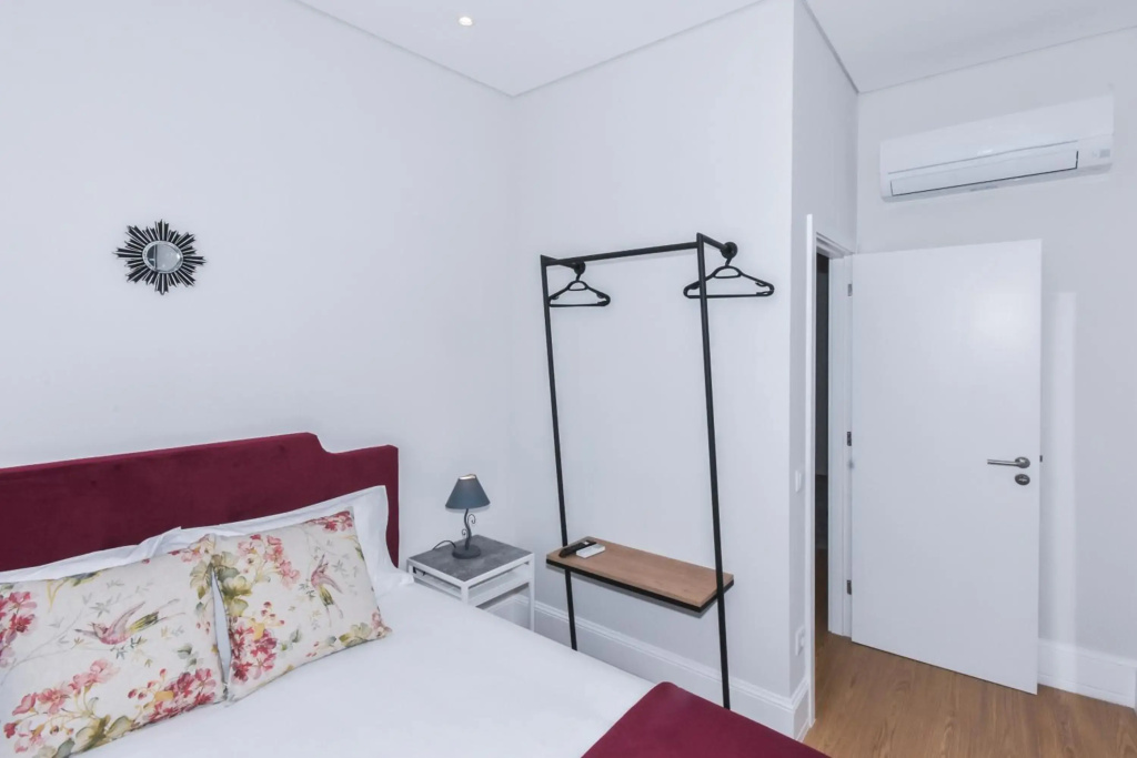 Fontinha Square Apartments by Porto City Hosts