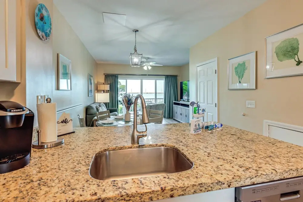 Oceanfront Duck Key Villa: 2 Marinas Steps Away