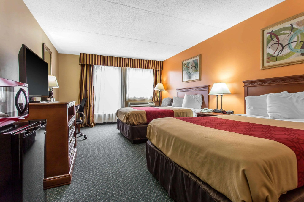 Econo Lodge & Suites Southern Pines - Pinehurst