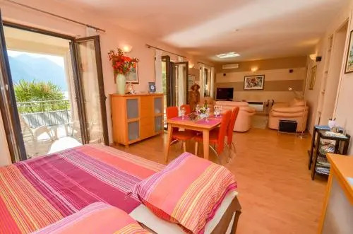 La Grande Apartments