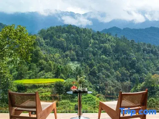 Longsheng Aiqing bathing courtyard residential accommodation (Longsheng Longji terraced shop)