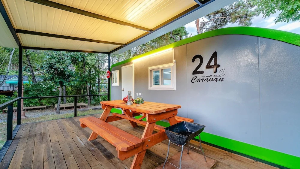 Gapyeong Saeyeon Caravan Camping