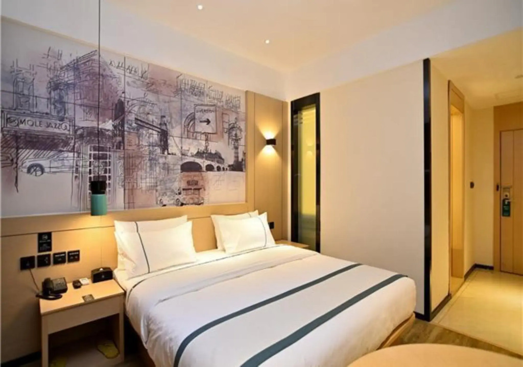 City Comfort Inn Kunming Airport Center