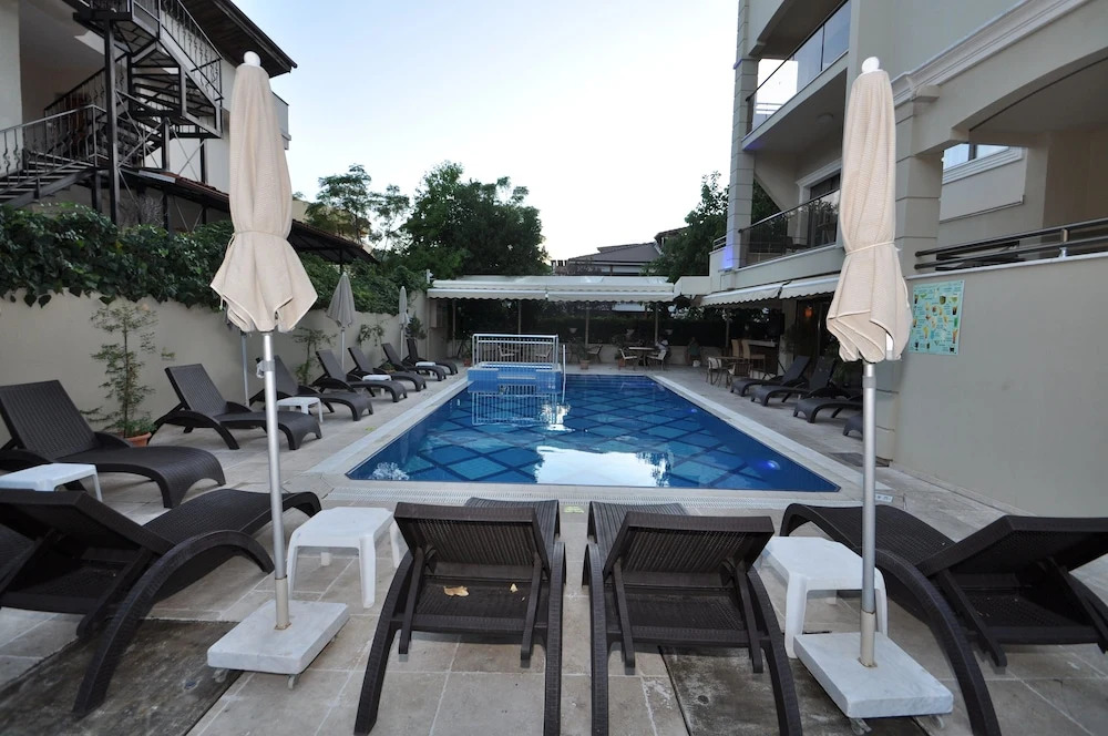 EcemHotel