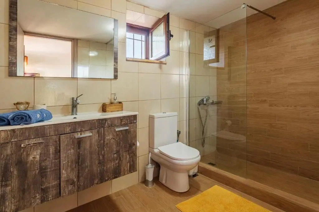 Mani Summer Escape - Spacious Home Fully Equipped