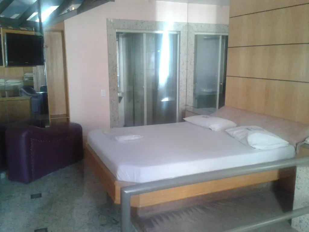 Motel Comodoro (Только для взрослых)