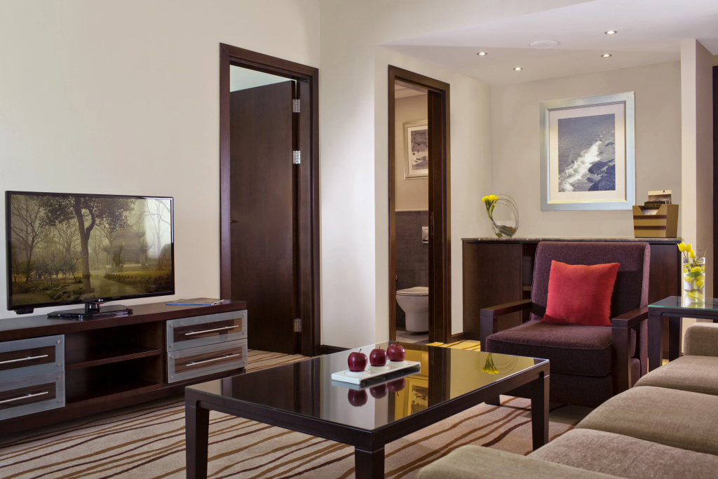 Отель Radisson Blu Barsha Heights