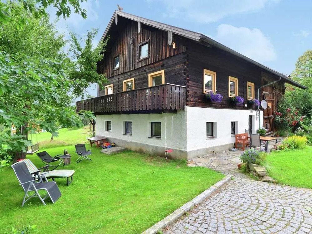 Ferienhaus in Bayern mit Waldblick