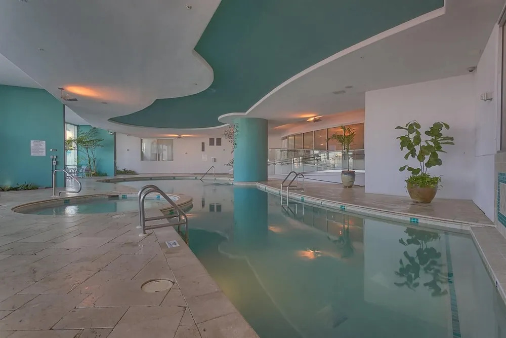 Bella Luna P10 by Meyer Vacation Rentals